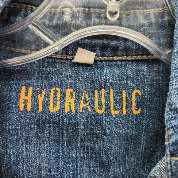 Hydraulic‎ Jean Jacket Womens S Medium Wash Denim Button Front Classic Trucker - Picture 3 of 10